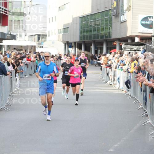12.06.2026 - Holstenköstenlauf Andreas Tolksdorf http://msf.ph/oto/9746762 12.06.2026 19:47:46 Laufen 20, 55, 3309, 484, 574 meine-sportfotos.de