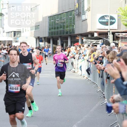 12.06.2026 - Holstenköstenlauf Andreas Tolksdorf http://msf.ph/oto/9746769 12.06.2026 19:47:49 Laufen 20, 20, 4848, 55, 574, 3554 meine-sportfotos.de