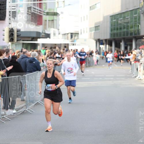 12.06.2026 - Holstenköstenlauf Andreas Tolksdorf http://msf.ph/oto/9746779 12.06.2026 19:48:08 Laufen 31, 1, 4528 meine-sportfotos.de