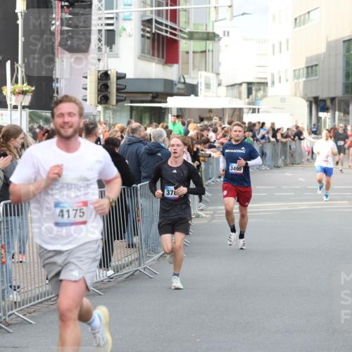 12.06.2026 - Holstenköstenlauf Andreas Tolksdorf http://msf.ph/oto/9746791 12.06.2026 19:48:13 Laufen 202, 4175, 378, 3490 meine-sportfotos.de