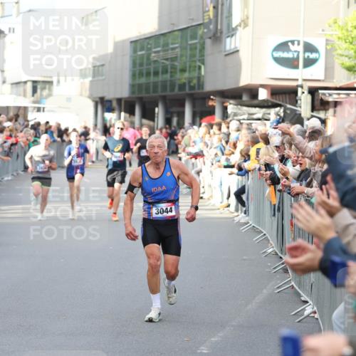 12.06.2026 - Holstenköstenlauf Andreas Tolksdorf http://msf.ph/oto/9746835 12.06.2026 19:48:53 Laufen 3044 meine-sportfotos.de
