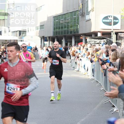12.06.2026 - Holstenköstenlauf Andreas Tolksdorf http://msf.ph/oto/9746864 12.06.2026 19:49:13 Laufen 4292, 3651 meine-sportfotos.de