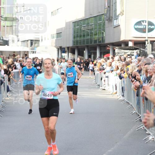 12.06.2026 - Holstenköstenlauf Andreas Tolksdorf http://msf.ph/oto/9746872 12.06.2026 19:49:19 Laufen 3930, 4649, 4635 meine-sportfotos.de