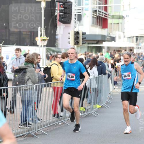 12.06.2026 - Holstenköstenlauf Andreas Tolksdorf http://msf.ph/oto/9746875 12.06.2026 19:49:22 Laufen 3930, 4635 meine-sportfotos.de