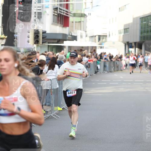 12.06.2026 - Holstenköstenlauf Andreas Tolksdorf http://msf.ph/oto/9746938 12.06.2026 19:50:06 Laufen 41, 4461 meine-sportfotos.de