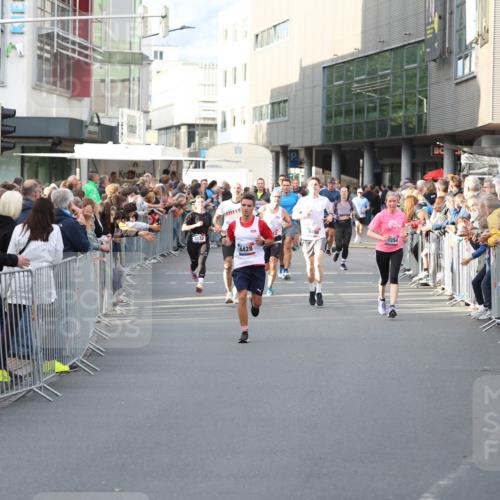 12.06.2026 - Holstenköstenlauf Andreas Tolksdorf http://msf.ph/oto/9746940 12.06.2026 19:50:14 Laufen 3132, 4428, 03, 4498, 354 meine-sportfotos.de