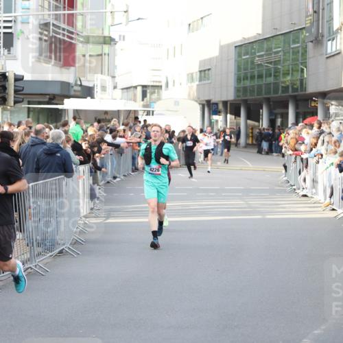 12.06.2026 - Holstenköstenlauf Andreas Tolksdorf http://msf.ph/oto/9747076 12.06.2026 19:51:50 Laufen 4518, 4226 meine-sportfotos.de