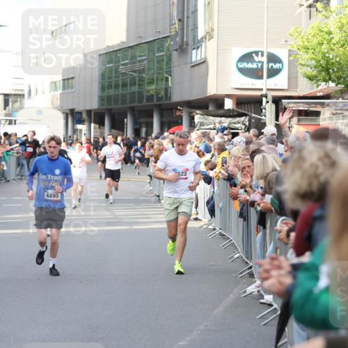 12.06.2026 - Holstenköstenlauf Andreas Tolksdorf http://msf.ph/oto/9747117 12.06.2026 19:52:28 Laufen 3429, 71, 4895, 4499, 522 meine-sportfotos.de