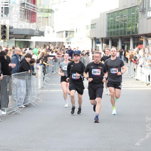 12.06.2026 - Holstenköstenlauf Andreas Tolksdorf http://msf.ph/oto/9747180 12.06.2026 19:53:25 Laufen 30, 25, 4794, 3014, 3456 meine-sportfotos.de