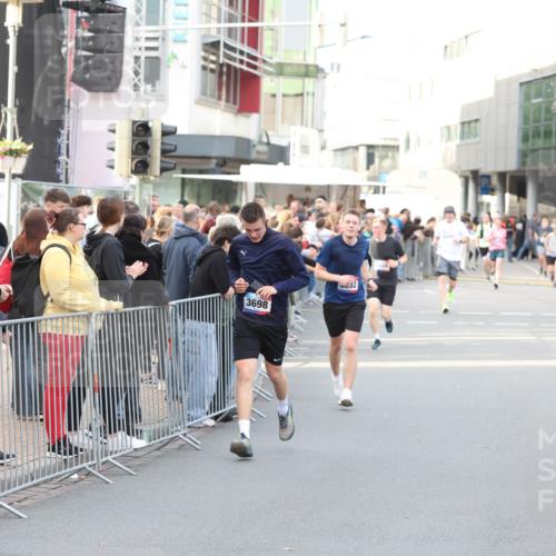 12.06.2026 - Holstenköstenlauf Andreas Tolksdorf http://msf.ph/oto/9747190 12.06.2026 19:53:33 Laufen 3698, 32 meine-sportfotos.de