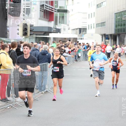 12.06.2026 - Holstenköstenlauf Andreas Tolksdorf http://msf.ph/oto/9747279 12.06.2026 19:54:54 Laufen 3084, 3474, 3117, 4829 meine-sportfotos.de