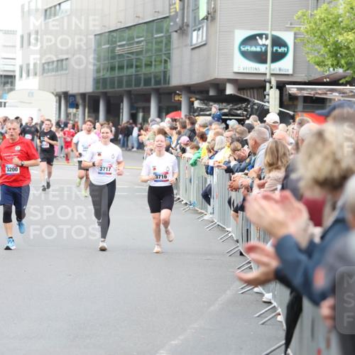 12.06.2026 - Holstenköstenlauf Andreas Tolksdorf http://msf.ph/oto/9747291 12.06.2026 19:55:02 Laufen 4460, 3200, 488, 3717, 3716 meine-sportfotos.de