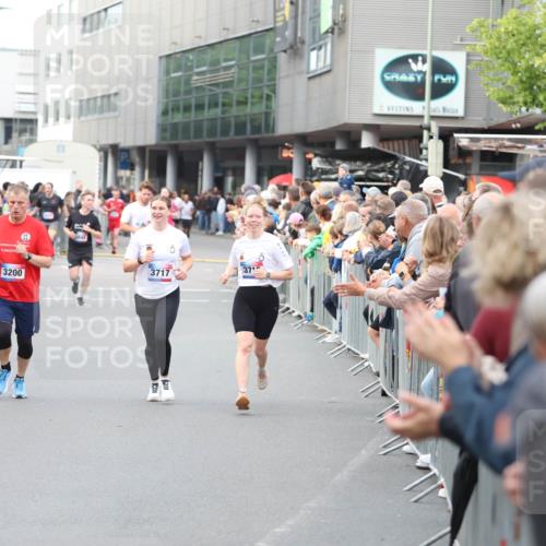 12.06.2026 - Holstenköstenlauf Andreas Tolksdorf http://msf.ph/oto/9747293 12.06.2026 19:55:02 Laufen 3200, 3717, 371 meine-sportfotos.de