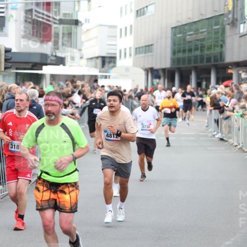 12.06.2026 - Holstenköstenlauf Andreas Tolksdorf http://msf.ph/oto/9747315 12.06.2026 19:55:21 Laufen 318, 4812, 3730 meine-sportfotos.de