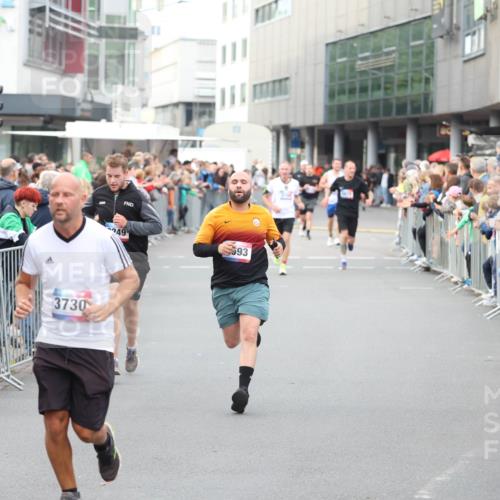 12.06.2026 - Holstenköstenlauf Andreas Tolksdorf http://msf.ph/oto/9747322 12.06.2026 19:55:24 Laufen 3730, 249, 593 meine-sportfotos.de