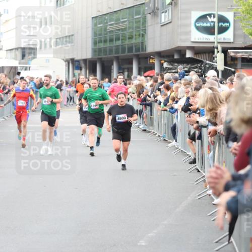12.06.2026 - Holstenköstenlauf Andreas Tolksdorf http://msf.ph/oto/9747341 12.06.2026 19:55:44 Laufen 3102, 4143, 4144, 4600 meine-sportfotos.de