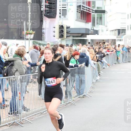 12.06.2026 - Holstenköstenlauf Andreas Tolksdorf http://msf.ph/oto/9747411 12.06.2026 19:56:50 Laufen 600, 3247 meine-sportfotos.de