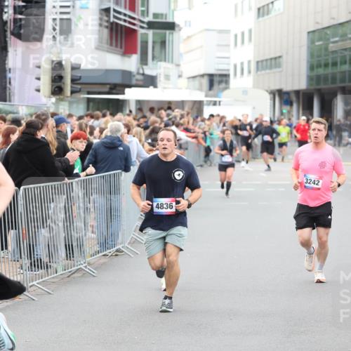 12.06.2026 - Holstenköstenlauf Andreas Tolksdorf http://msf.ph/oto/9747435 12.06.2026 19:57:17 Laufen 4836, 3242 meine-sportfotos.de