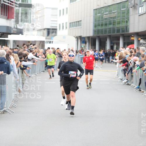 12.06.2026 - Holstenköstenlauf Andreas Tolksdorf http://msf.ph/oto/9747440 12.06.2026 19:57:25 Laufen 3080 meine-sportfotos.de