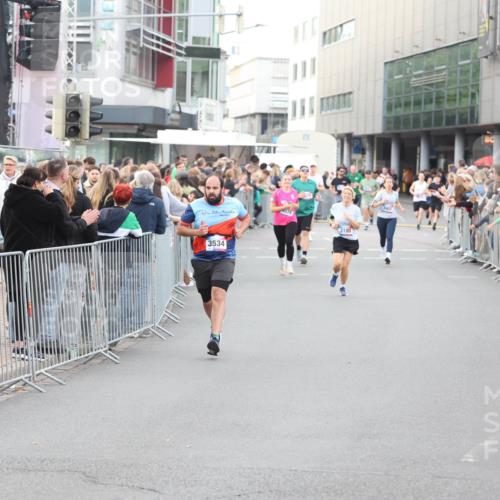 12.06.2026 - Holstenköstenlauf Andreas Tolksdorf http://msf.ph/oto/9747546 12.06.2026 19:58:58 Laufen 3534, 3180 meine-sportfotos.de