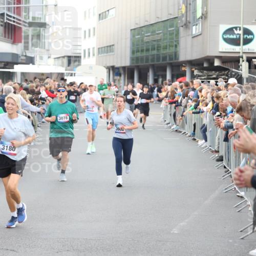 12.06.2026 - Holstenköstenlauf Andreas Tolksdorf http://msf.ph/oto/9747555 12.06.2026 19:59:03 Laufen 4578, 16, 3180, 3078, 4113, 3902 meine-sportfotos.de