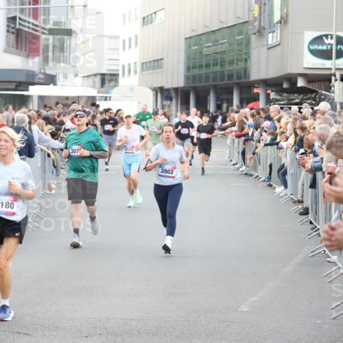12.06.2026 - Holstenköstenlauf Andreas Tolksdorf http://msf.ph/oto/9747556 12.06.2026 19:59:03 Laufen 3180, 307, 4113, 3902 meine-sportfotos.de