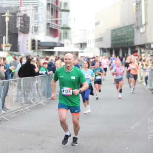 12.06.2026 - Holstenköstenlauf Andreas Tolksdorf http://msf.ph/oto/9747573 12.06.2026 19:59:30 Laufen 4126 meine-sportfotos.de