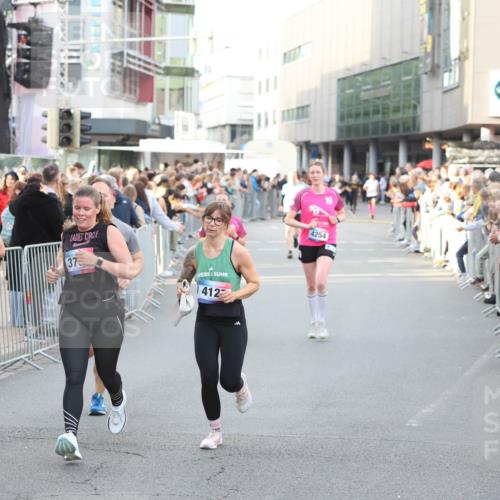 12.06.2026 - Holstenköstenlauf Andreas Tolksdorf http://msf.ph/oto/9747591 12.06.2026 19:59:43 Laufen 3769, 37, 412, 4254, 19 meine-sportfotos.de