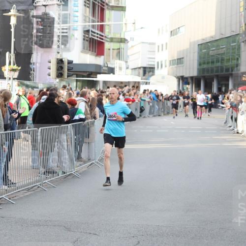 12.06.2026 - Holstenköstenlauf Andreas Tolksdorf http://msf.ph/oto/9747593 12.06.2026 19:59:49 Laufen 3804 meine-sportfotos.de