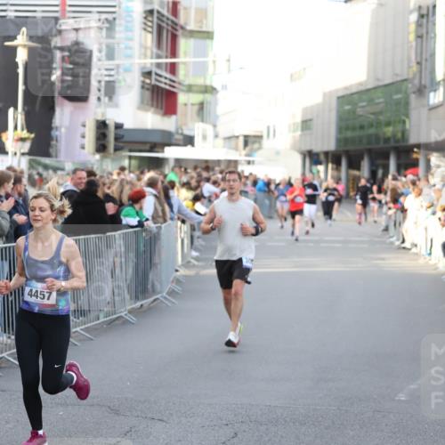 12.06.2026 - Holstenköstenlauf Andreas Tolksdorf http://msf.ph/oto/9747657 12.06.2026 20:01:03 Laufen 4457, 30 meine-sportfotos.de