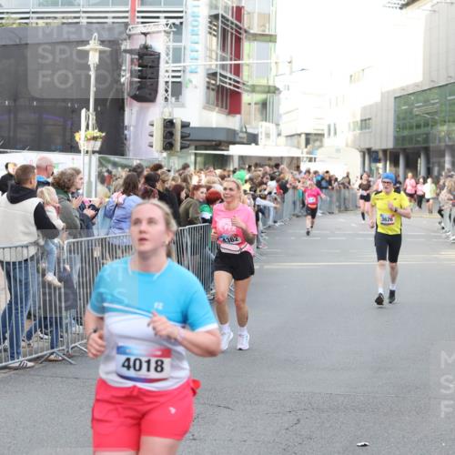 12.06.2026 - Holstenköstenlauf Andreas Tolksdorf http://msf.ph/oto/9747742 12.06.2026 20:02:30 Laufen 4018, 4362, 3626 meine-sportfotos.de