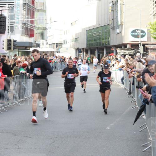 12.06.2026 - Holstenköstenlauf Andreas Tolksdorf http://msf.ph/oto/9747763 12.06.2026 20:02:54 Laufen 3796, 3166, 3131, 3167 meine-sportfotos.de