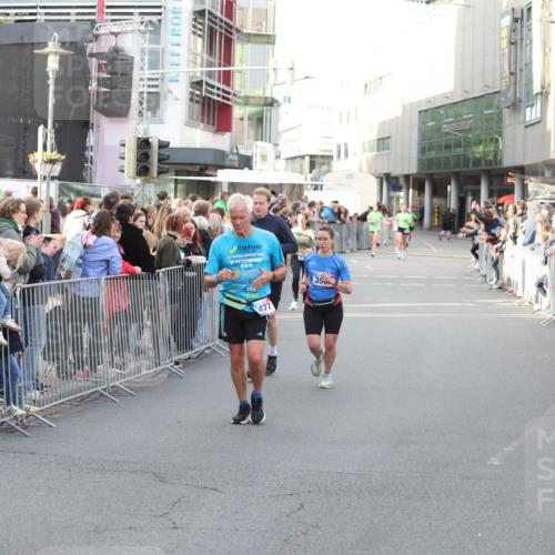 12.06.2026 - Holstenköstenlauf Andreas Tolksdorf http://msf.ph/oto/9747827 12.06.2026 20:03:53 Laufen  meine-sportfotos.de
