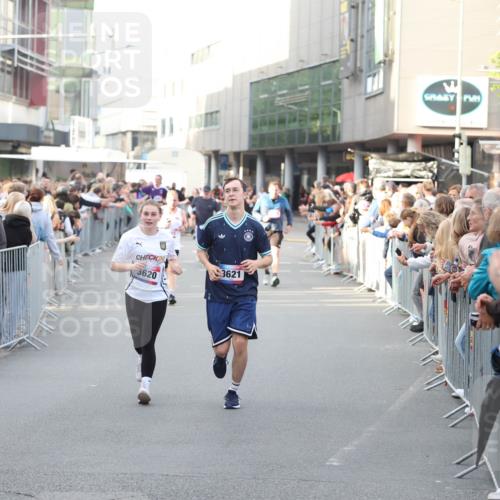 12.06.2026 - Holstenköstenlauf Andreas Tolksdorf http://msf.ph/oto/9747869 12.06.2026 20:04:45 Laufen 24, 3620, 3621 meine-sportfotos.de