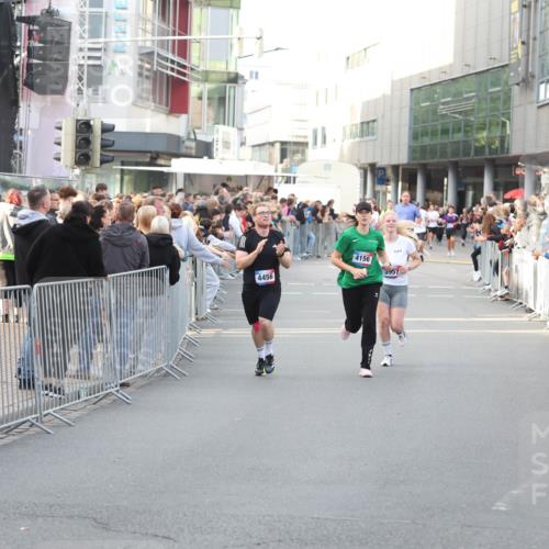 12.06.2026 - Holstenköstenlauf Andreas Tolksdorf http://msf.ph/oto/9747880 12.06.2026 20:05:02 Laufen 4456, 4156, 3957 meine-sportfotos.de