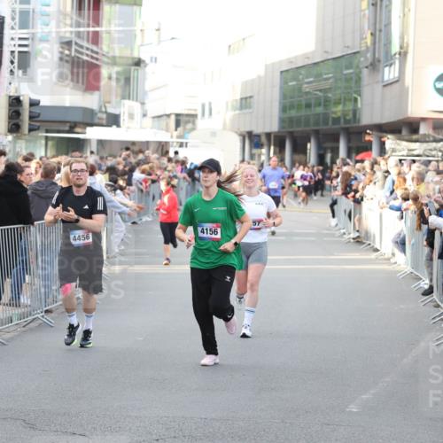 12.06.2026 - Holstenköstenlauf Andreas Tolksdorf http://msf.ph/oto/9747883 12.06.2026 20:05:04 Laufen 4456, 4156 meine-sportfotos.de