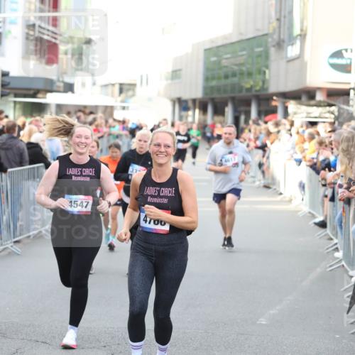 12.06.2026 - Holstenköstenlauf Andreas Tolksdorf http://msf.ph/oto/9747906 12.06.2026 20:05:29 Laufen 4547, 4700 meine-sportfotos.de