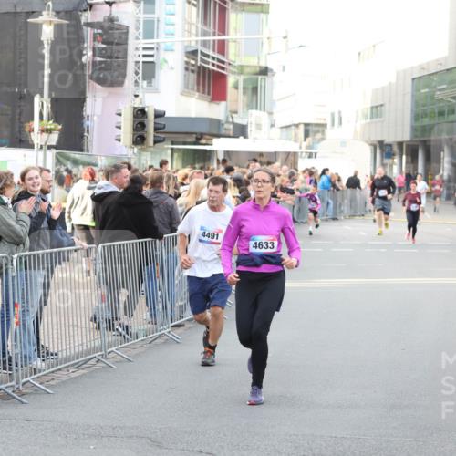 12.06.2026 - Holstenköstenlauf Andreas Tolksdorf http://msf.ph/oto/9747942 12.06.2026 20:06:11 Laufen 14, 17, 000, 4491, 4633 meine-sportfotos.de