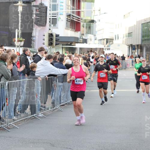 12.06.2026 - Holstenköstenlauf Andreas Tolksdorf http://msf.ph/oto/9747988 12.06.2026 20:07:25 Laufen 14, 1, 4397, 4312, 4313, 4311 meine-sportfotos.de