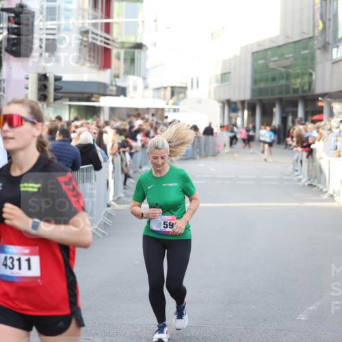 12.06.2026 - Holstenköstenlauf Andreas Tolksdorf http://msf.ph/oto/9747998 12.06.2026 20:07:31 Laufen 4311, 59 meine-sportfotos.de