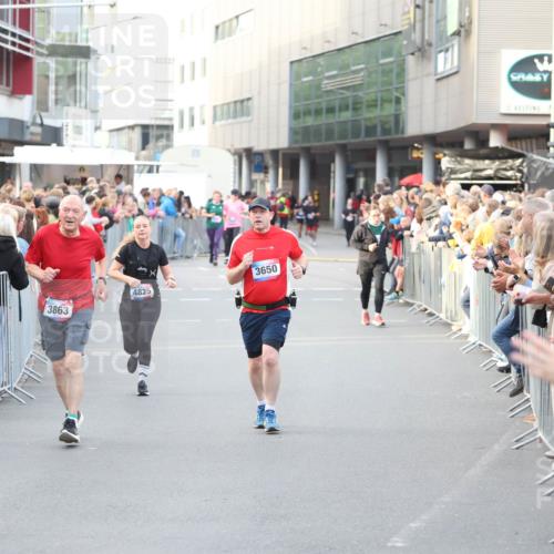 12.06.2026 - Holstenköstenlauf Andreas Tolksdorf http://msf.ph/oto/9748066 12.06.2026 20:09:23 Laufen 3863, 4825, 3650 meine-sportfotos.de