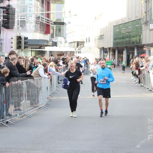 12.06.2026 - Holstenköstenlauf Andreas Tolksdorf http://msf.ph/oto/9748168 12.06.2026 20:12:42 Laufen 3204, 3140 meine-sportfotos.de