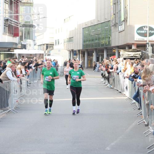 12.06.2026 - Holstenköstenlauf Andreas Tolksdorf http://msf.ph/oto/9748184 12.06.2026 20:13:04 Laufen 4133, 4123 meine-sportfotos.de