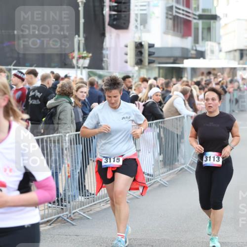 12.06.2026 - Holstenköstenlauf Andreas Tolksdorf http://msf.ph/oto/9748252 12.06.2026 20:16:25 Laufen 34, 3115, 3113 meine-sportfotos.de