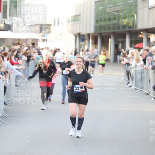 12.06.2026 - Holstenköstenlauf Andreas Tolksdorf http://msf.ph/oto/9748272 12.06.2026 20:17:35 Laufen 3261, 3276 meine-sportfotos.de