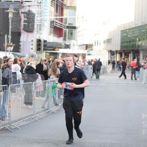 12.06.2026 - Holstenköstenlauf Andreas Tolksdorf http://msf.ph/oto/9748306 12.06.2026 20:21:48 Laufen 11, 475 meine-sportfotos.de