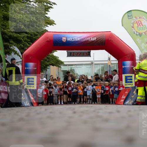 12.06.2026 - Holstenköstenlauf Michael Strokosch http://msf.ph/oto/9748354 12.06.2026 14:55:35 Laufen 709, 7067, 7411, 7208, 703, 717, 255, 723, 723, 7026 meine-sportfotos.de