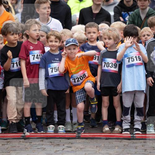 12.06.2026 - Holstenköstenlauf Michael Strokosch http://msf.ph/oto/9748366 12.06.2026 14:55:55 Laufen 7465, 36, 710, 7412, 750, 7208, 91, 7039, 7519, 7176, 026, 111 meine-sportfotos.de