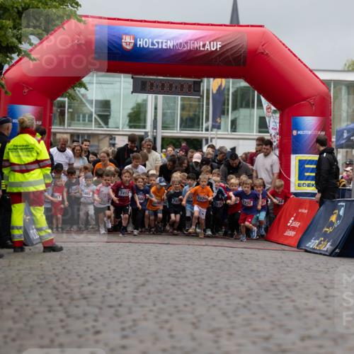 12.06.2026 - Holstenköstenlauf Michael Strokosch http://msf.ph/oto/9748377 12.06.2026 15:00:05 Laufen 19, 00, 10, 700, 067, 7081, 7465, 7412, 7034, 500, 151, 7026, 703, 08, 7079, 1232 meine-sportfotos.de