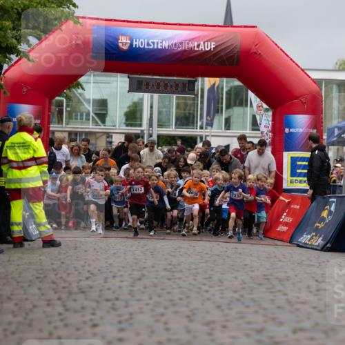 12.06.2026 - Holstenköstenlauf Michael Strokosch http://msf.ph/oto/9748380 12.06.2026 15:00:06 Laufen 19, 00, 10, 90, 7081, 7034, 7013, 7232, 7026, 7412, 79 meine-sportfotos.de